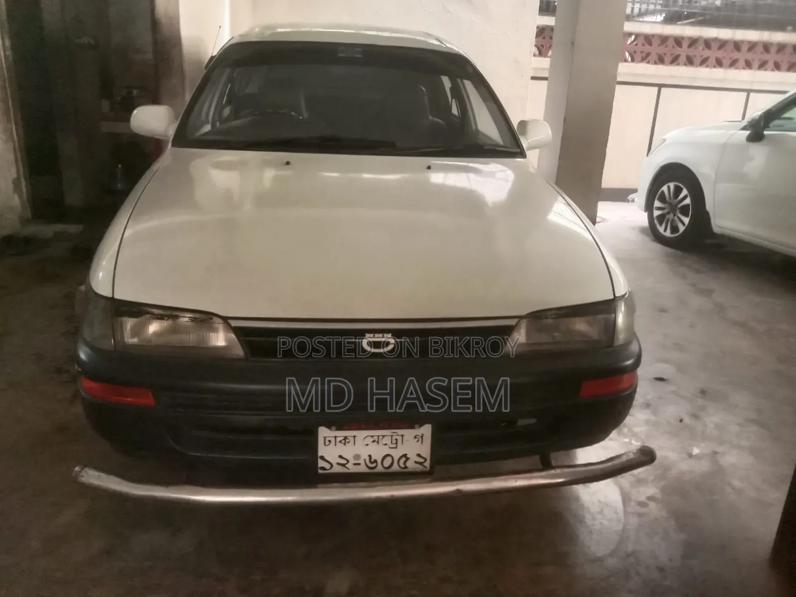 Toyota Corolla 1992 White