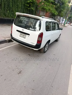 Toyota Probox 2003 White