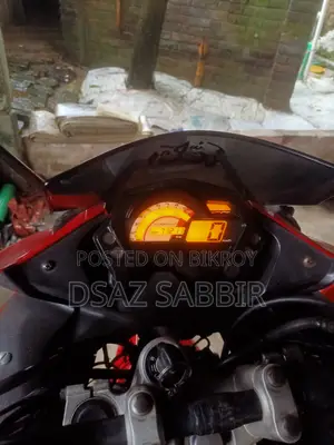 Yamaha FZ 2016 Red