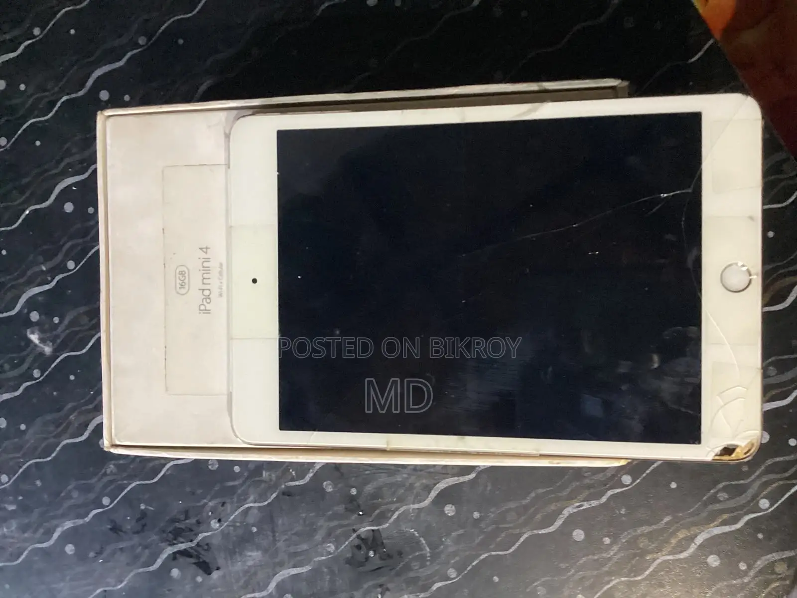 Apple iPad Mini 4 16 GB