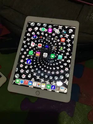 Apple iPad 9.7 32 GB Silver