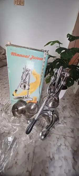 Manual Juicer Maker
