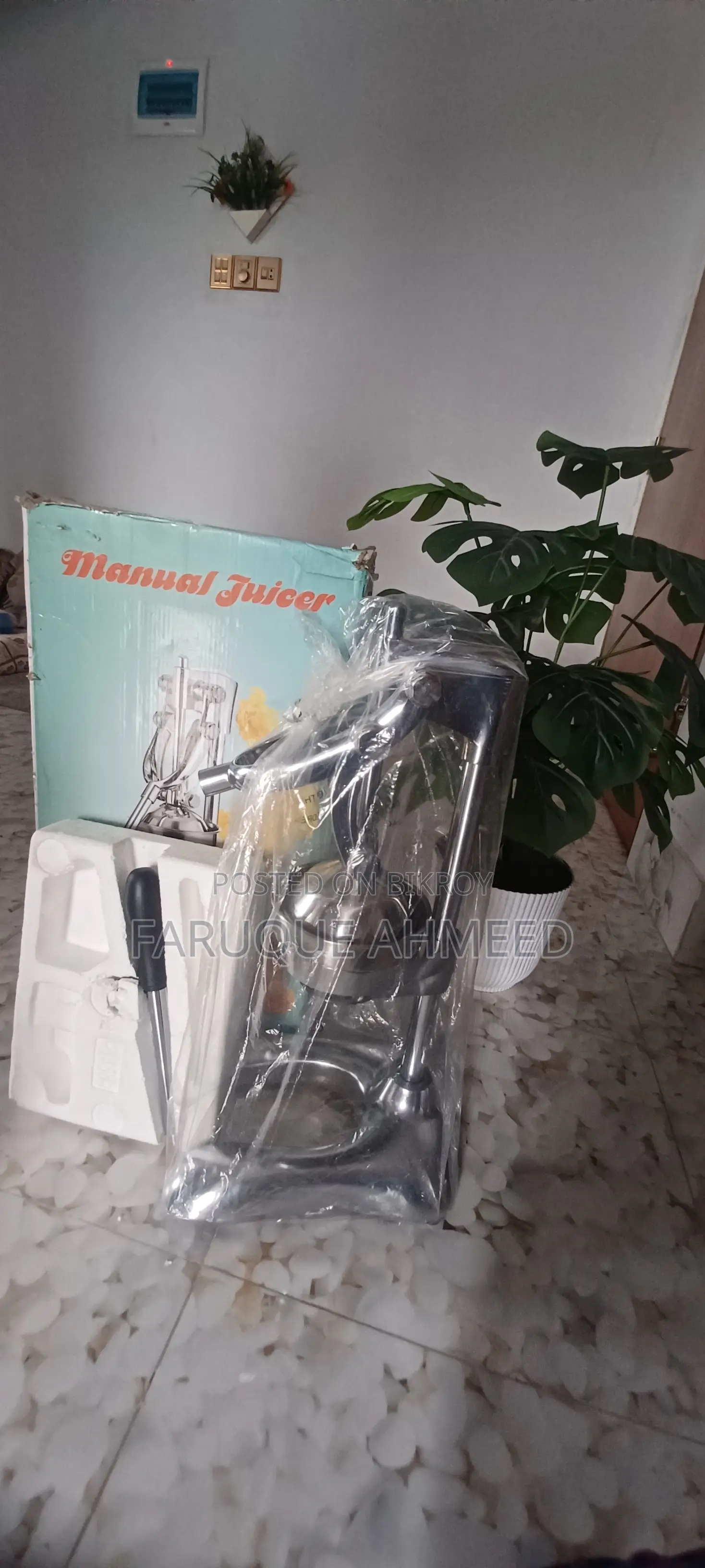 Manual Juicer Maker