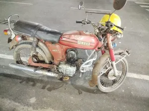 Yamaha 1994 Red