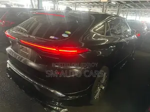 Toyota Harrier 2021 Black