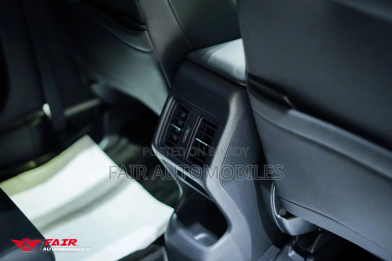 Honda Vezel 1.5 Hybrid 2WD 2021 Pearl