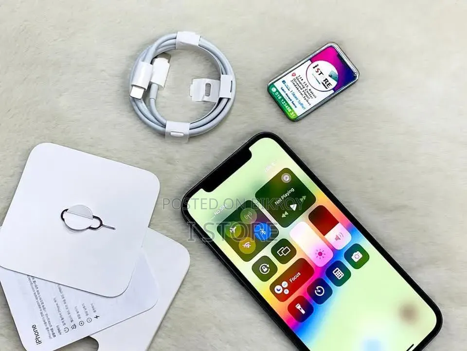 Apple iPhone 12 128 GB White