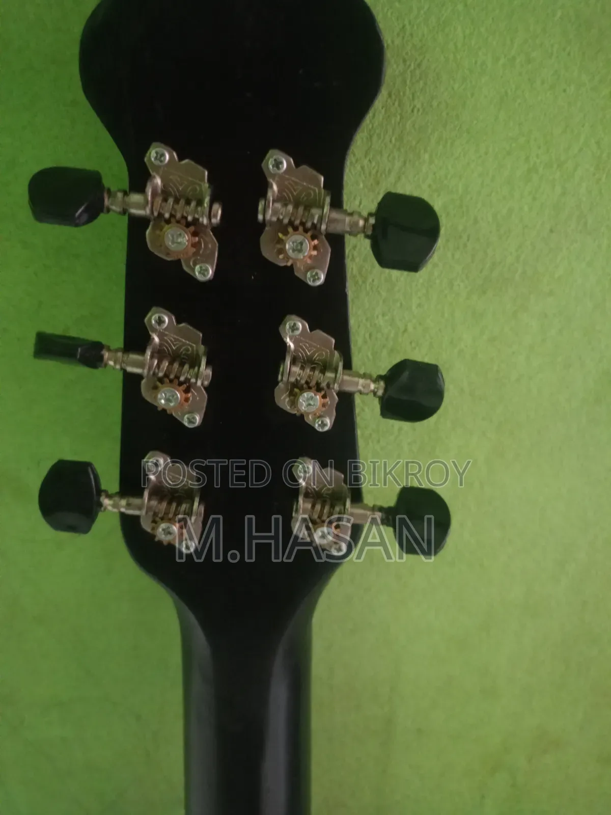 গিটার সেল করা হবে