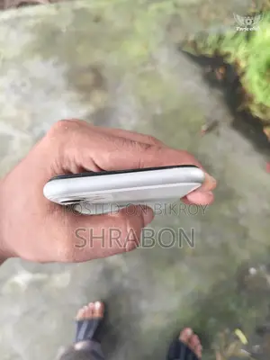 Apple iPhone 11 128 GB White