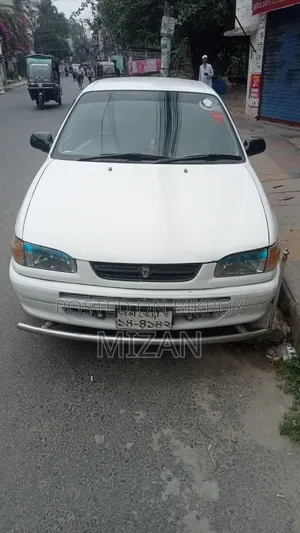 Toyota Corolla Automatic 1996 White