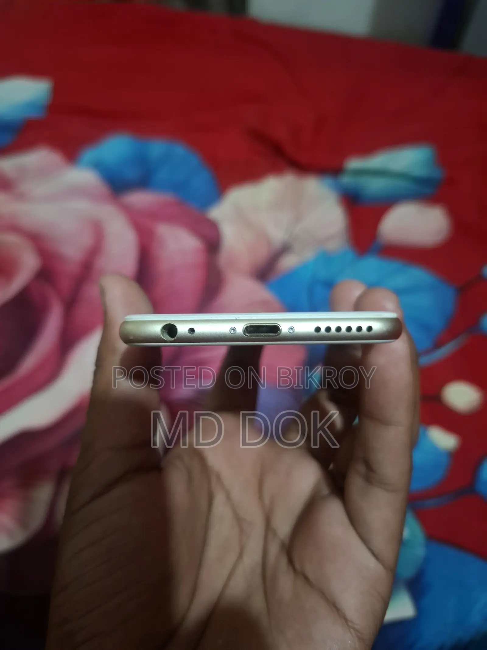 Apple iPhone 6 64 GB Gold