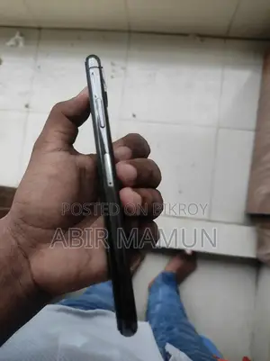 Apple iPhone X 64 GB Black