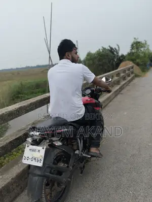 বাজাজ পালসার এনএস ১৬০ ২০২১ রেড