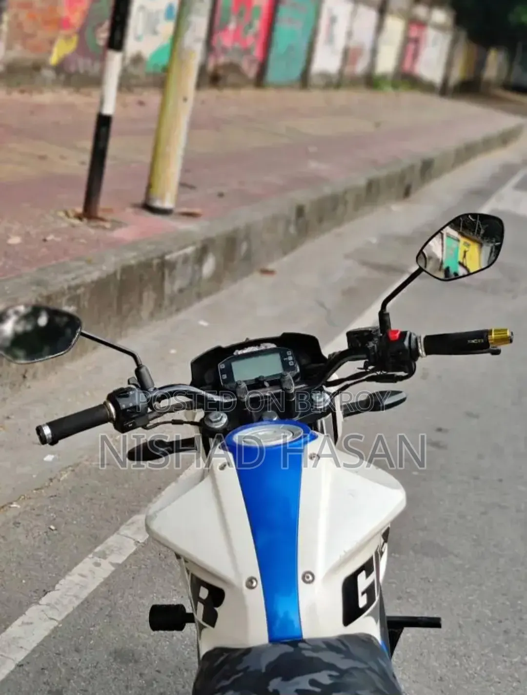 Suzuki Gixxer Monotone 2017 White
