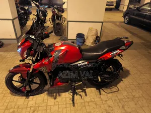 TVS Apache RTR 160 2V 2017 Red