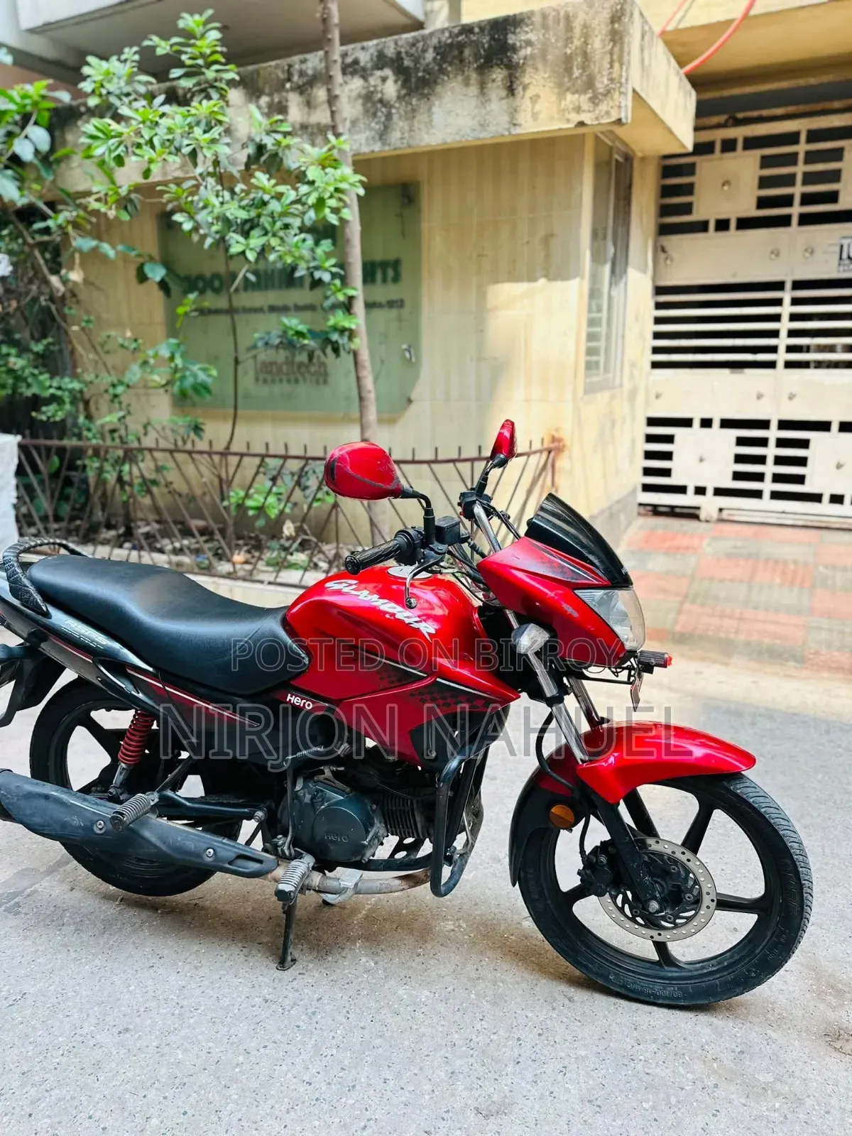 Hero Glamour 2021 Red