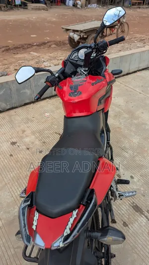 Bajaj Pulsar 150 2016 Red