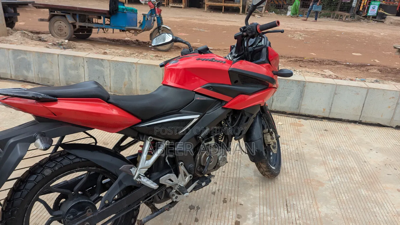 Bajaj Pulsar 150 2016 Red