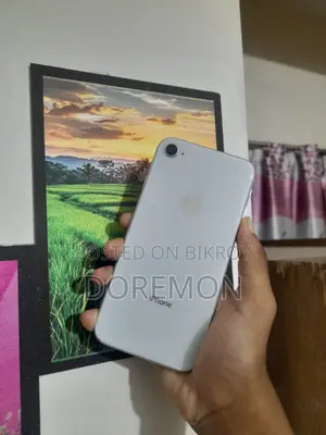 Apple iPhone 8 64 GB White