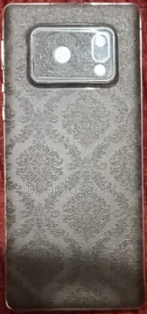 শার্প একুয়োস আর৬ ১২৮ জিবি ব্ল্যাক