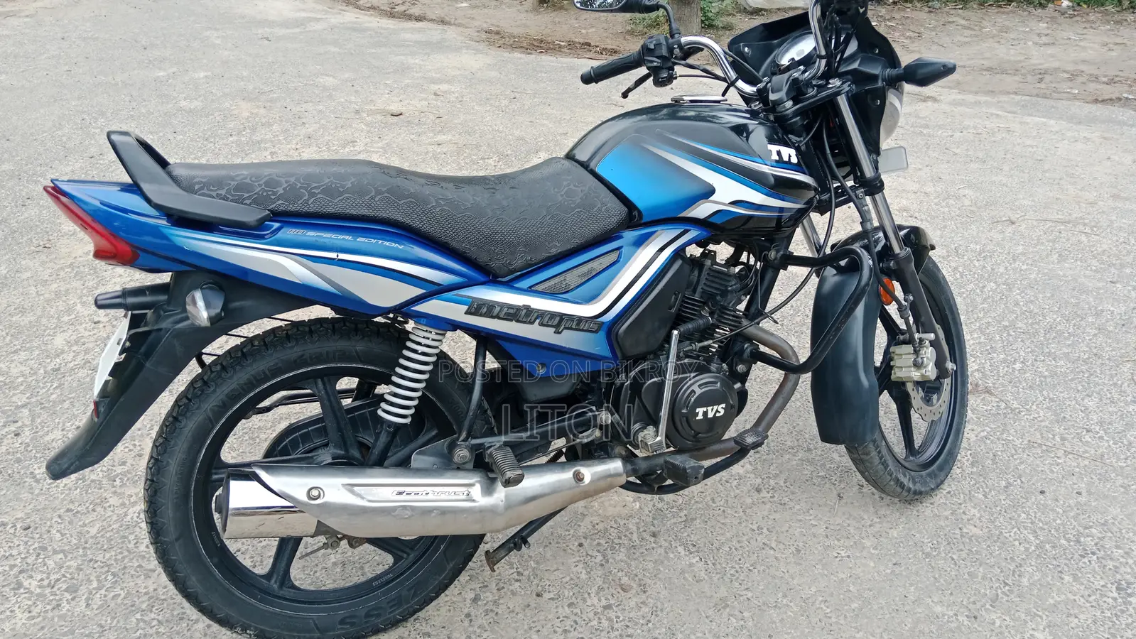 TVS Metro Plus 2022 Blue