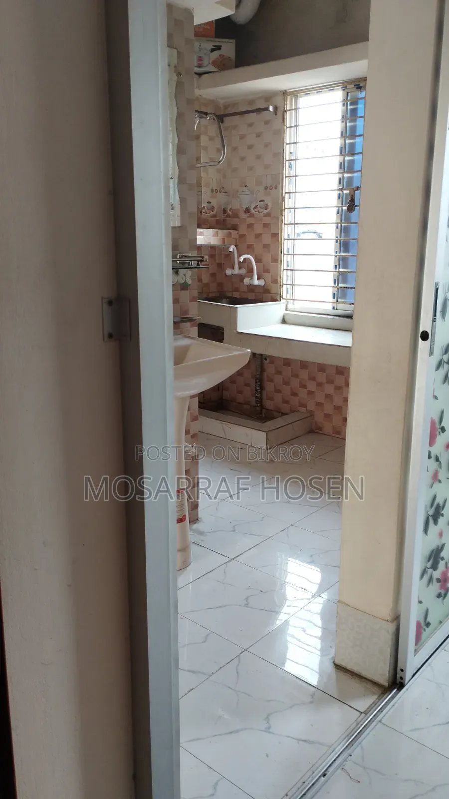 Furnished Mini Flat in বিল্ডিং, Boalia for Rent