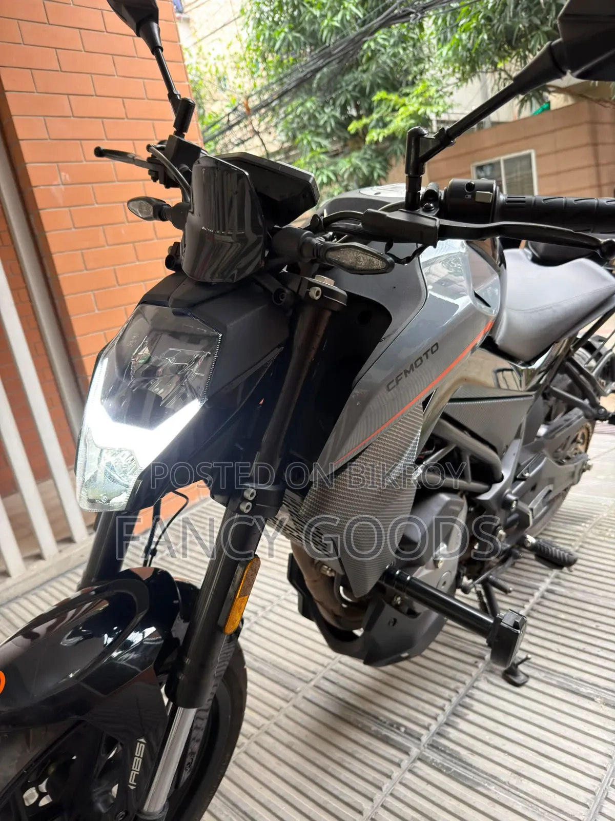 New CFMoto 250NK 2022