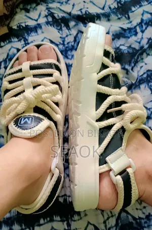 China Shoes Best Quality