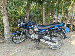বাজাজ ডিসকভার ১২৫ ২০১৭ নীল