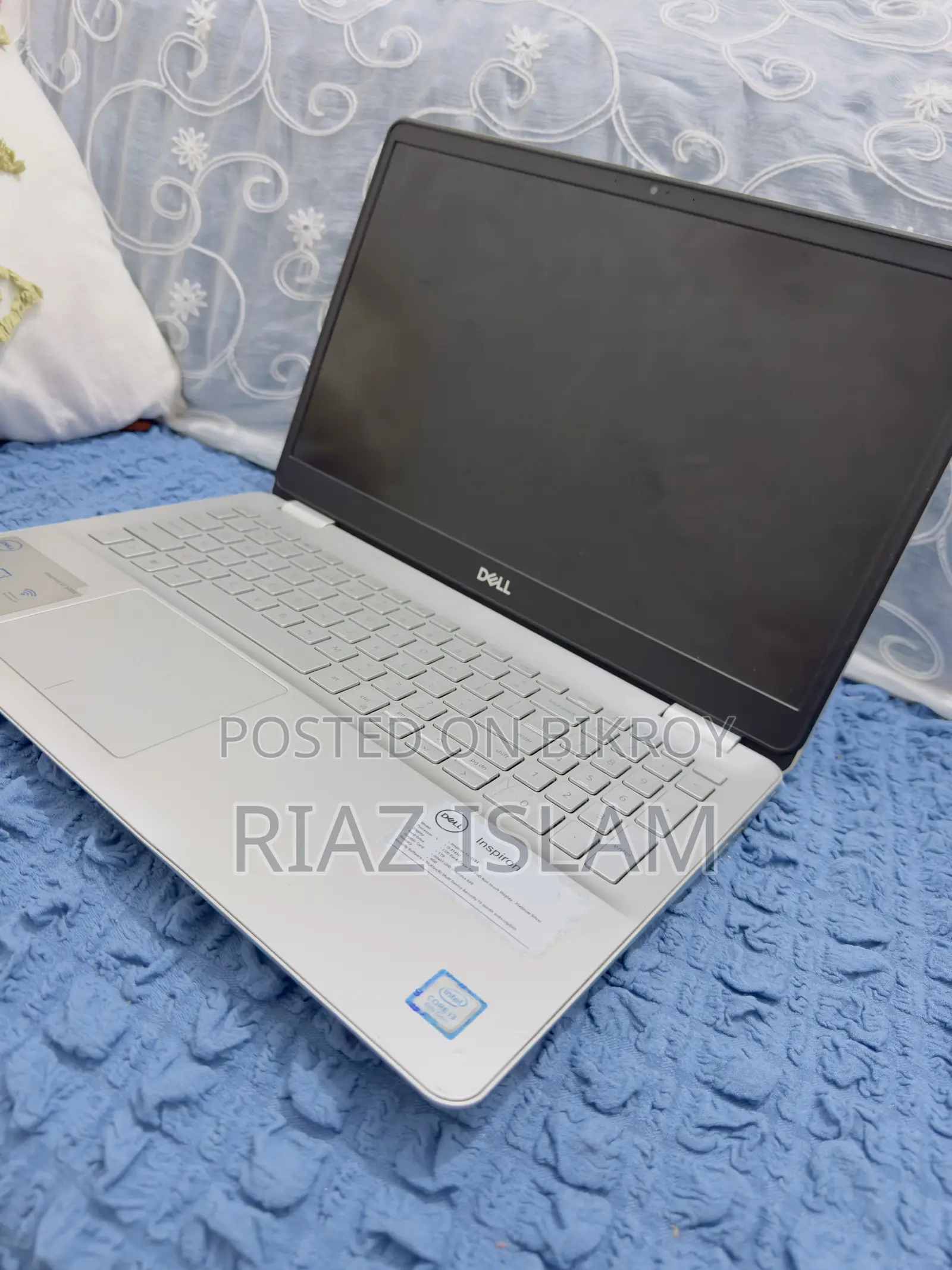 Laptop Dell Inspiron 15 4GB Intel Core I3 HDD+SSD 1T