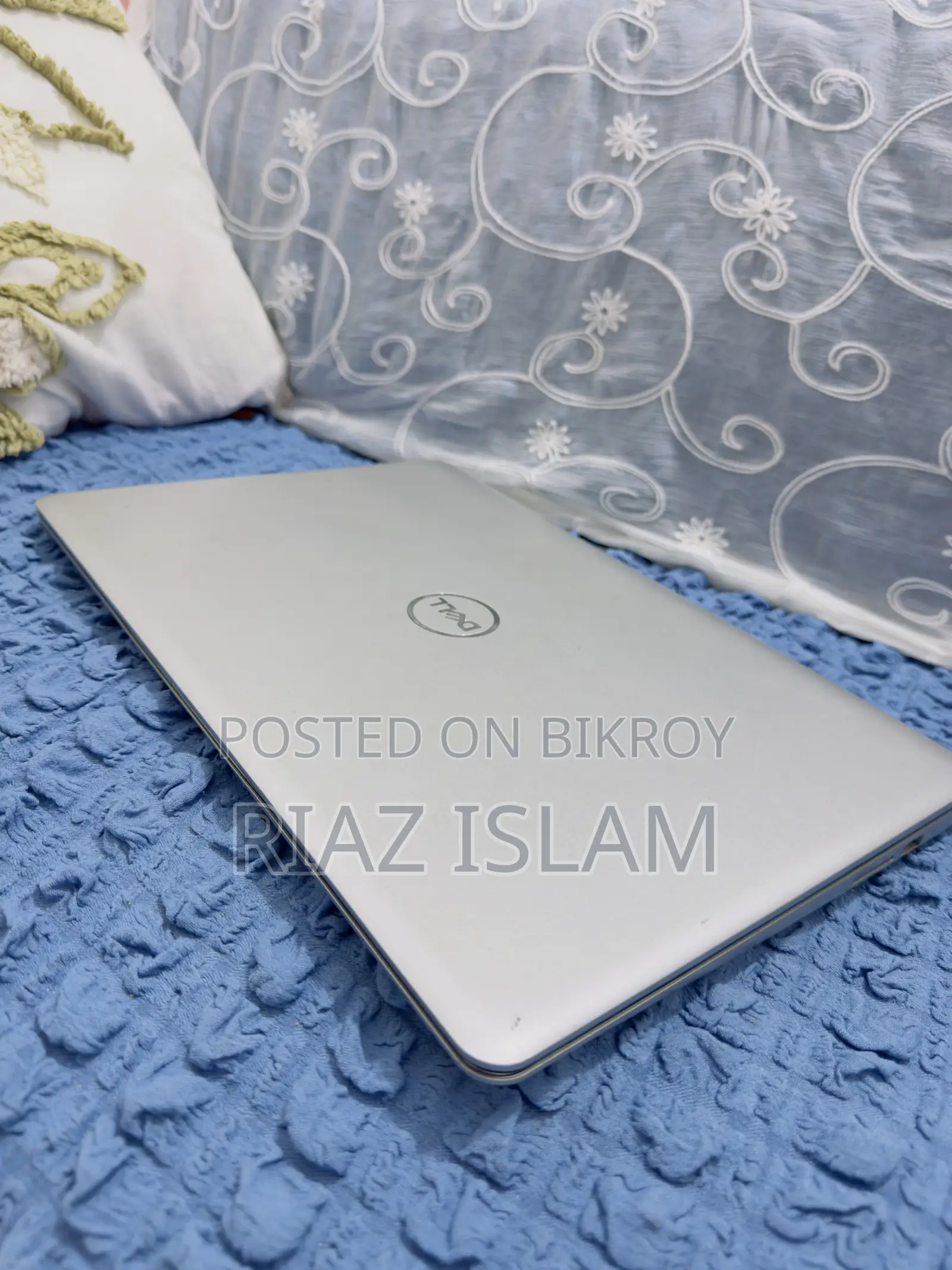 Laptop Dell Inspiron 15 4GB Intel Core I3 HDD+SSD 1T
