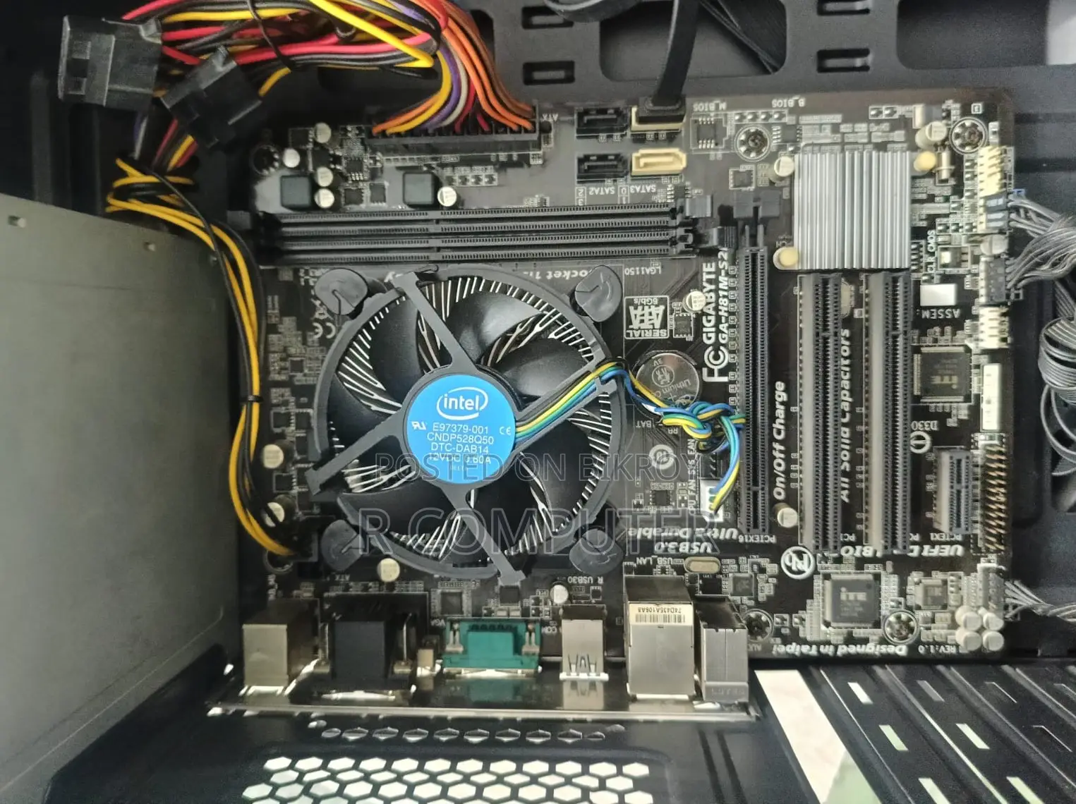 Desktop Computer Gigabyte 4GB Intel Core I3 SSD 128GB