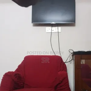 স্মার্ট টিভি রিমোট ১ মাস ইউজ ফুল ফ্রেস নো প্রব্লেম