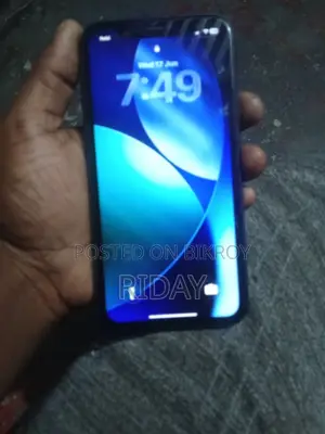 Apple iPhone 11 128 GB Black