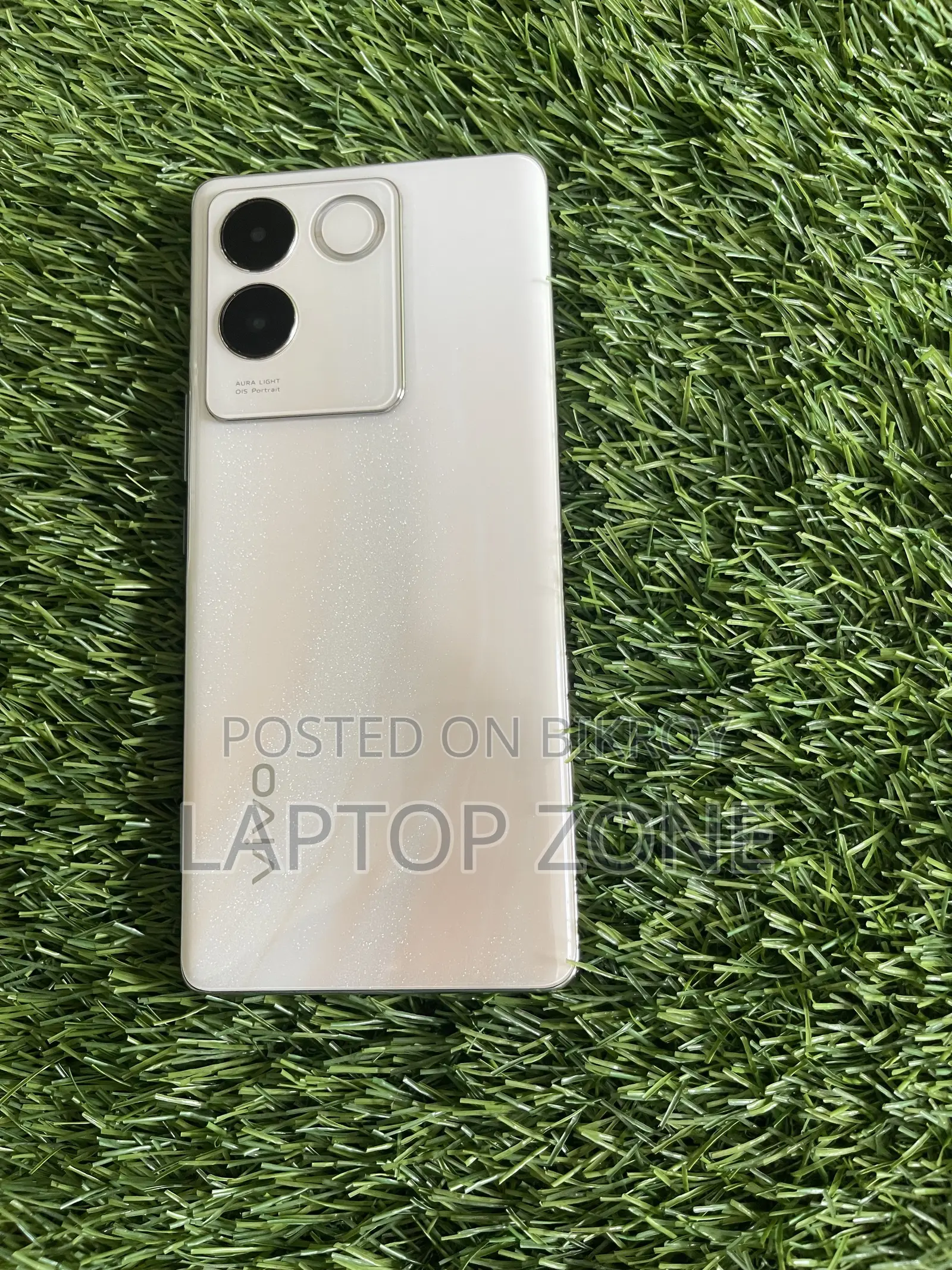 Vivo 128 GB Silver