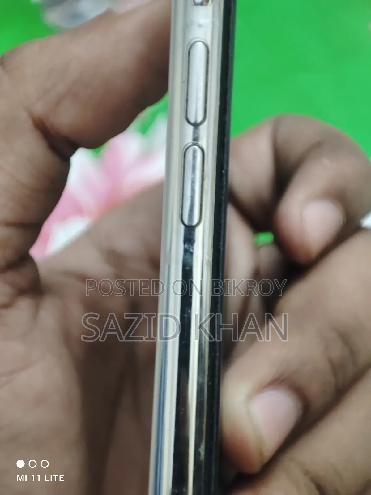 Apple iPhone X 64 GB White
