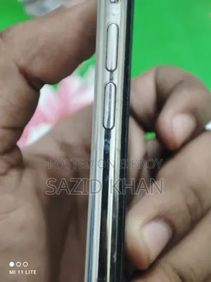 Apple iPhone X 64 GB White
