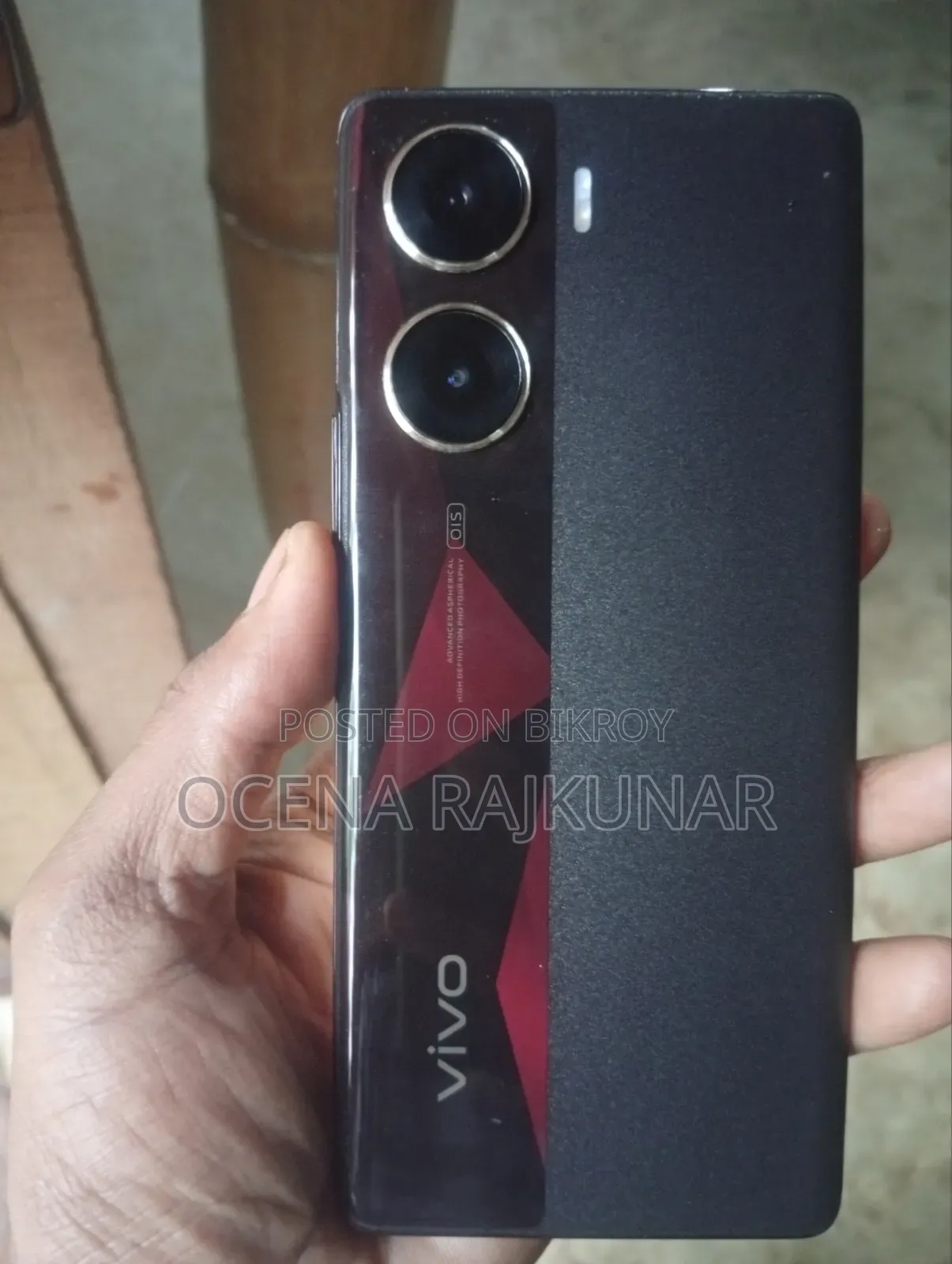 Vivo V29 5G 128 GB Red