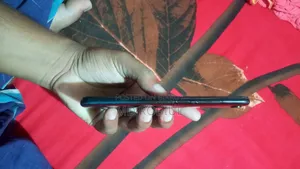 Vivo Y1s 32 GB Black
