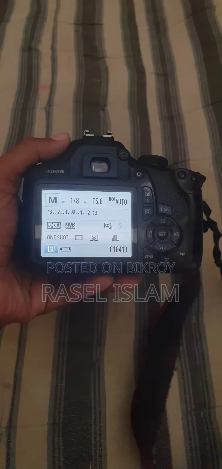 Canon 1300d