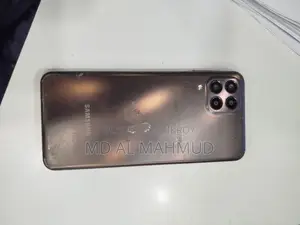 Samsung Galaxy M33 128 GB
