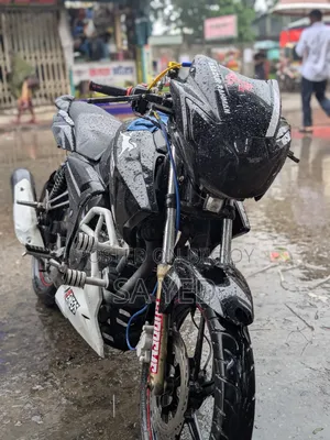 টিভিএস অ্যাপাচি আরটিআর ১৬০ ২ভি ২০১৮ রেড