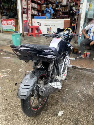 টিভিএস অ্যাপাচি আরটিআর ১৬০ ২ভি ২০১৮ রেড