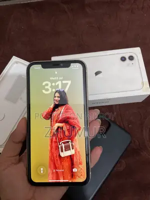 Apple iPhone 11 128 GB White