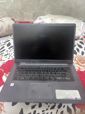 Laptop Asus VivoBook S15 S530UN 8GB Intel Core I5 HDD+SSD 1T