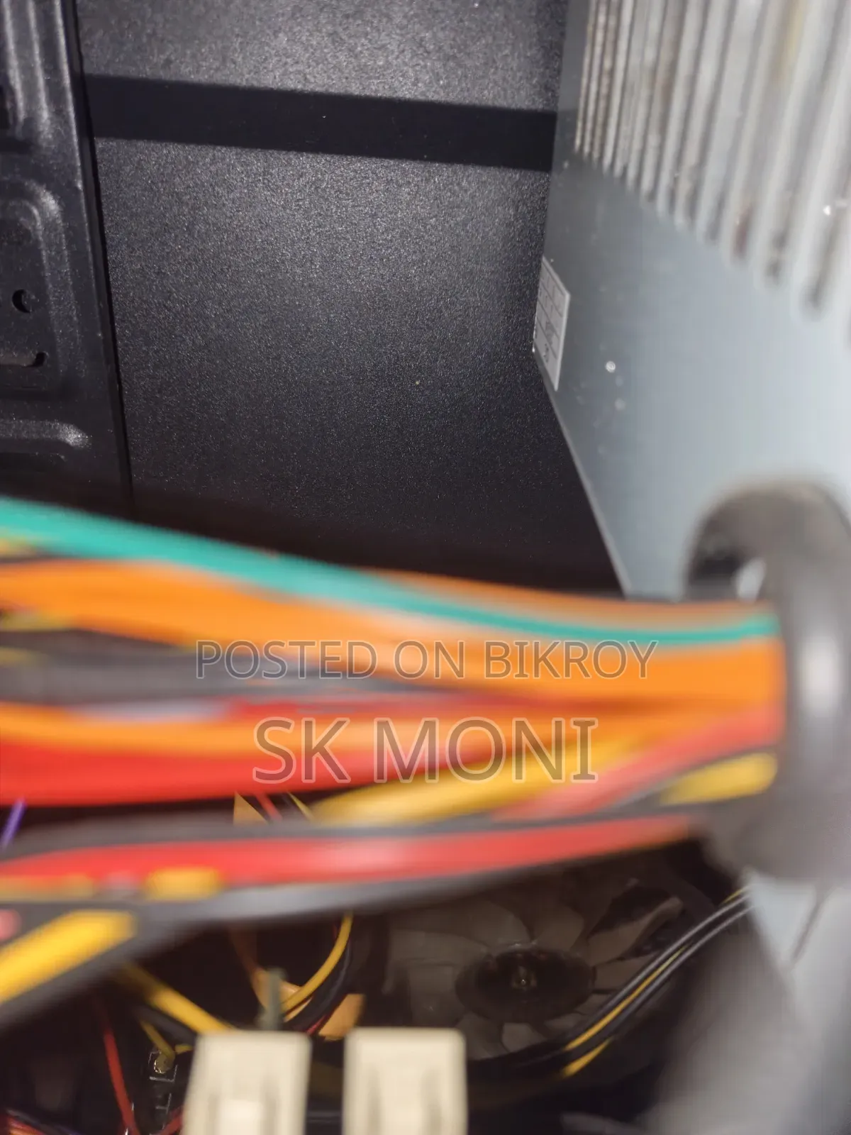 Desktop Computer Gigabyte 4GB RAM SSD 128GB