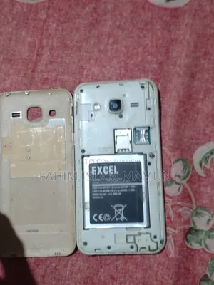 Samsung Galaxy J2 8 GB Rose Gold