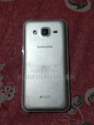 Samsung Galaxy J2 8 GB Rose Gold