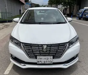 Toyota Premio 1.5 FWD 2016 White