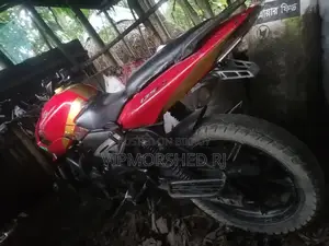 Bajaj Pulsar 135 LS 2017 Red